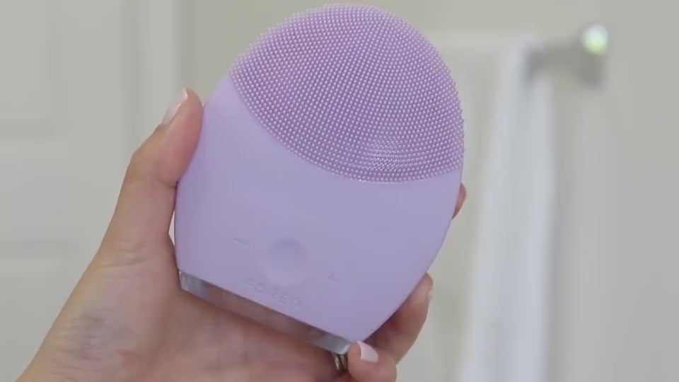 Electric waterproof silicone cleansing instrument